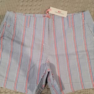 Vineyard Vines shorts sz 10